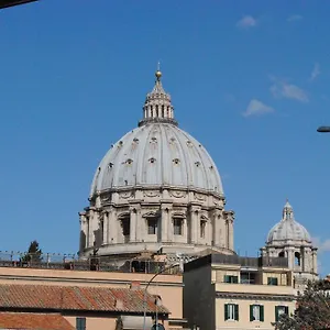 Di Fronte Cupola Bed and breakfast